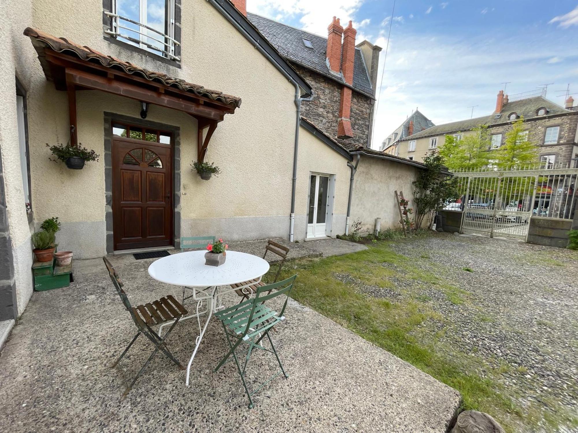 Maison Cote Halle " Le Parc" Saint-Flour  Dış mekan fotoğraf